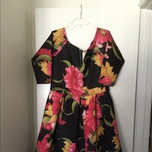 Off the shoulder 3/4 sleeve flare out dress